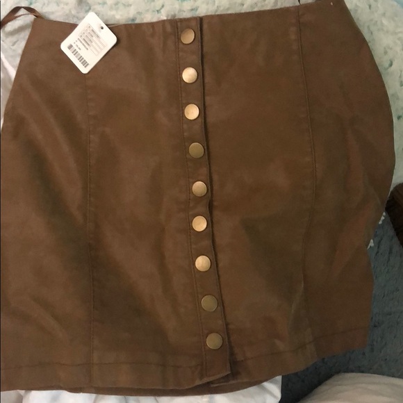 Free People Dresses & Skirts - Free People Tan Leather Skirt Size 4